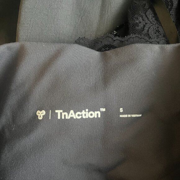 Aritzia Dark Grey TNA Action "TnAction" 5" Biker Shorts - Picture 4 of 4